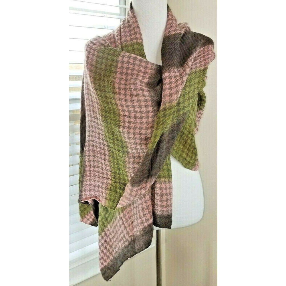 New OCTAVIA Stitch Fix Colorblock Houndstooth SCARF Pink Multi 26" x 36"